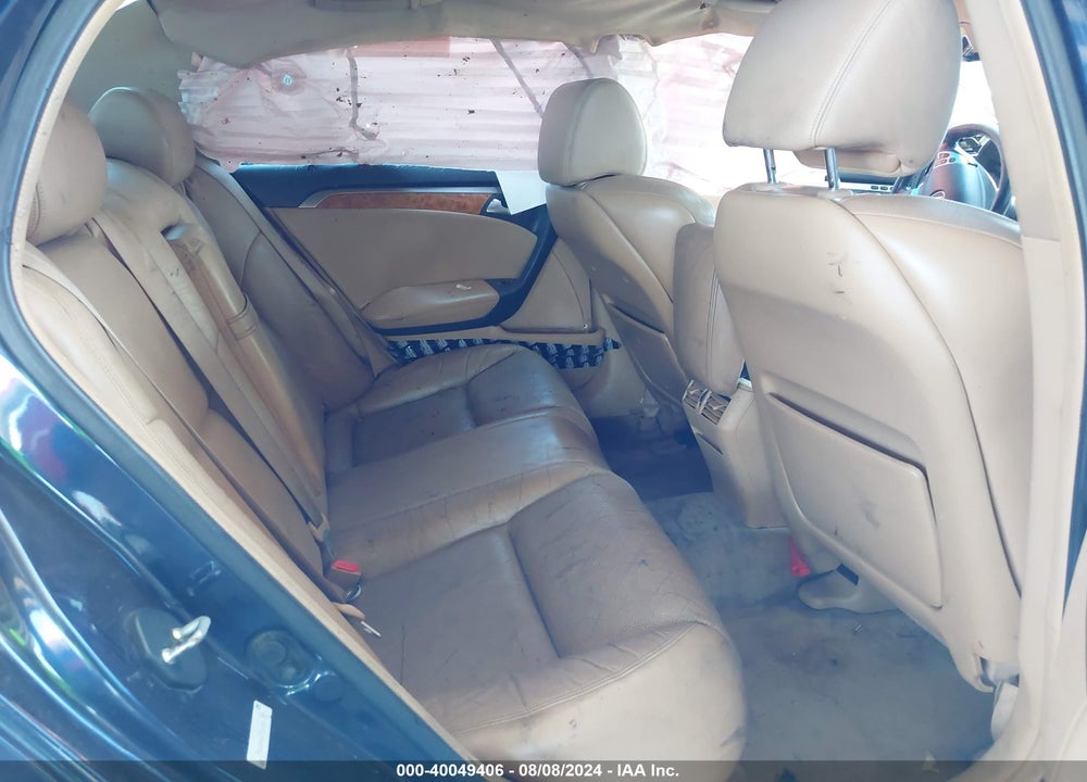 2005 ACURA TL VIN: 19UUA66235A008705