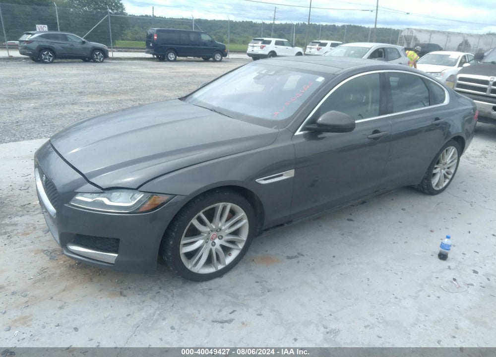 2016 JAGUAR XF 35T PRESTIGE VIN: SAJBK4BV4GCY15962
