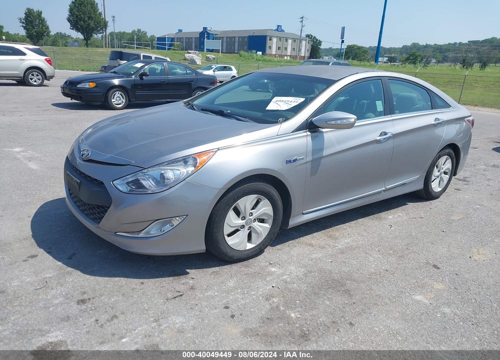 2014 HYUNDAI SONATA HYBRID VIN: KMHEC4A45EA108200