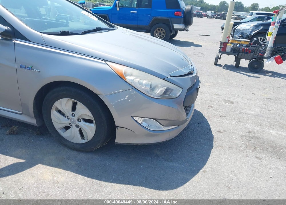 2014 HYUNDAI SONATA HYBRID VIN: KMHEC4A45EA108200