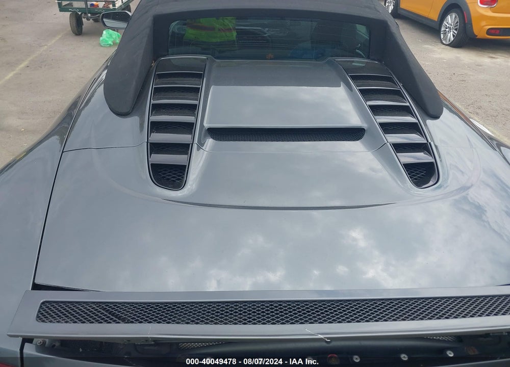 2014 AUDI R8 4.2 VIN: WUASUAFG6EN000945