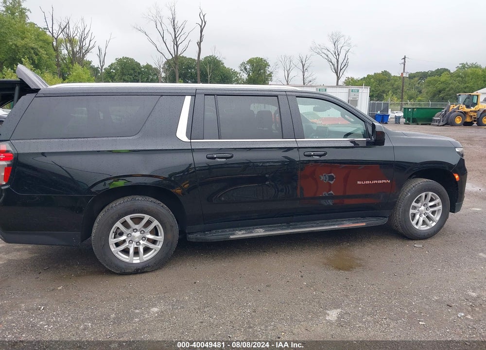 2021 CHEVROLET SUBURBAN 4WD LT VIN: 1GNSKCKD5MR223759