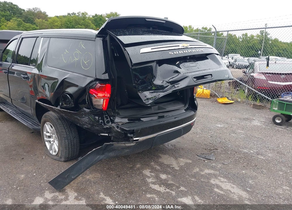 2021 CHEVROLET SUBURBAN 4WD LT VIN: 1GNSKCKD5MR223759
