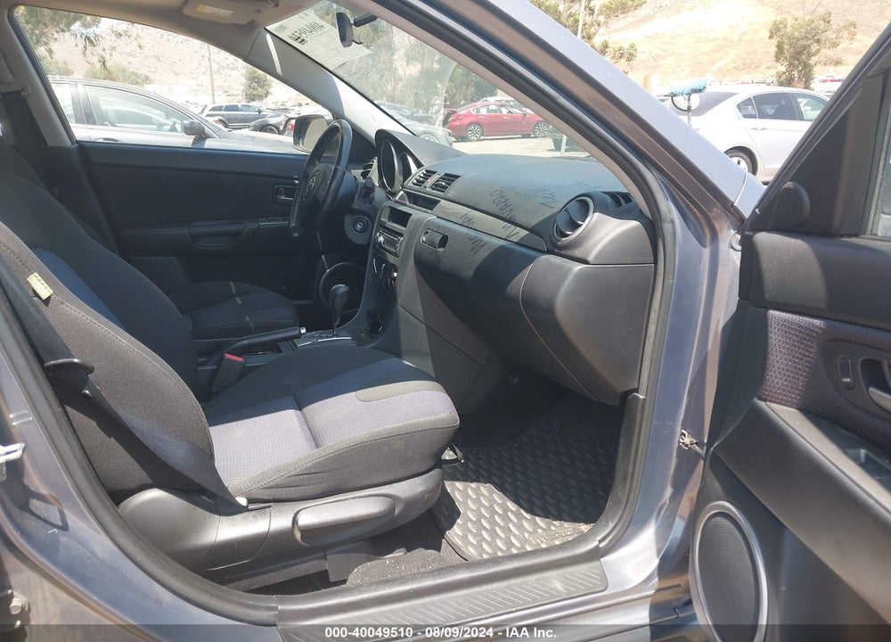 2007 MAZDA 3 S TOURING VIN: JM1BK324871665267