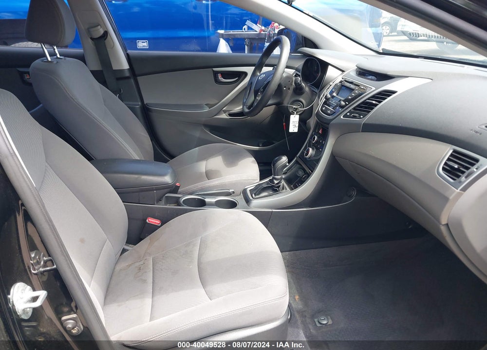 2014 HYUNDAI ELANTRA SE VIN: KMHDH4AE5EU084162