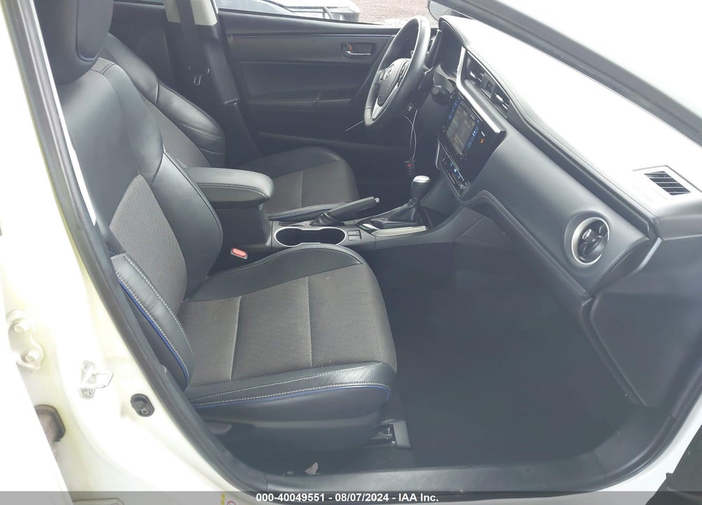2017 TOYOTA COROLLA SE VIN: 2T1BURHE9HC940896