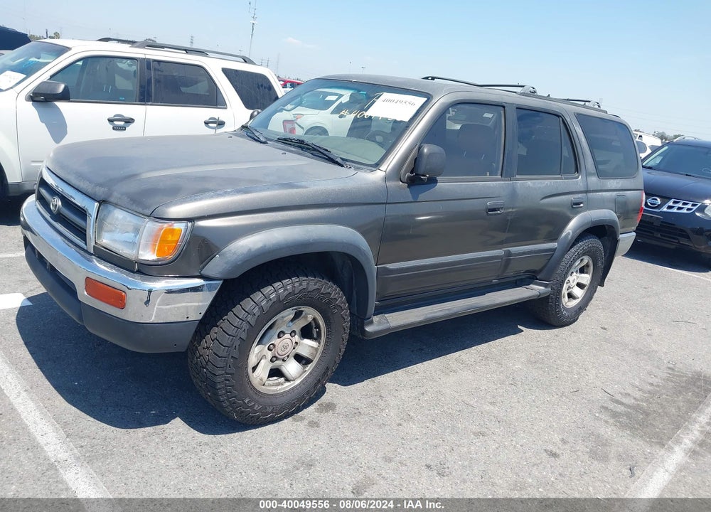 1998 TOYOTA 4RUNNER SR5 V6 LIMITED VIN: JT3GN87R7W0058820