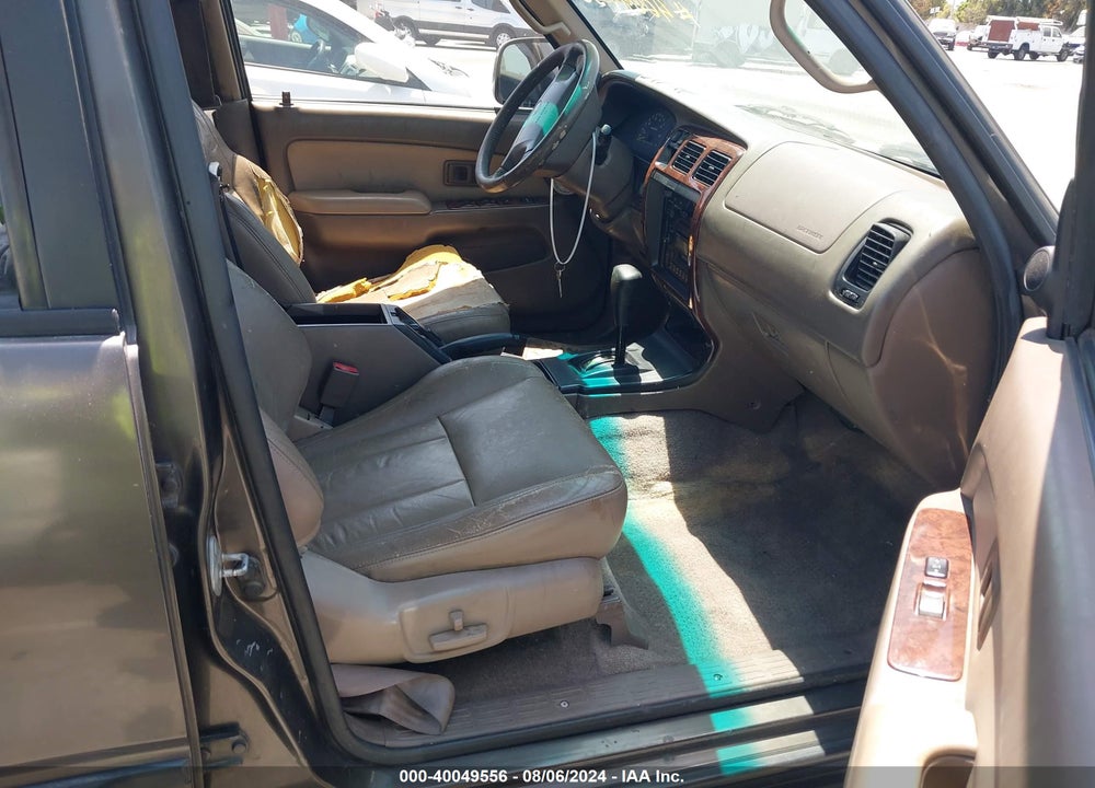 1998 TOYOTA 4RUNNER SR5 V6 LIMITED VIN: JT3GN87R7W0058820