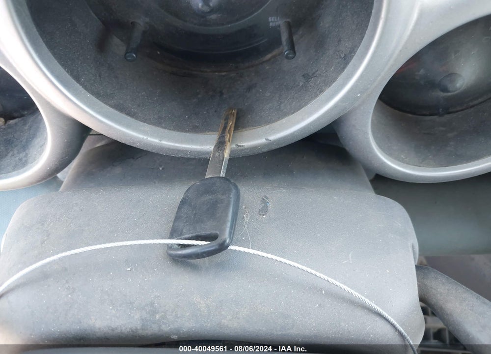 2004 HONDA ELEMENT VIN: 5J6YH28374L024834