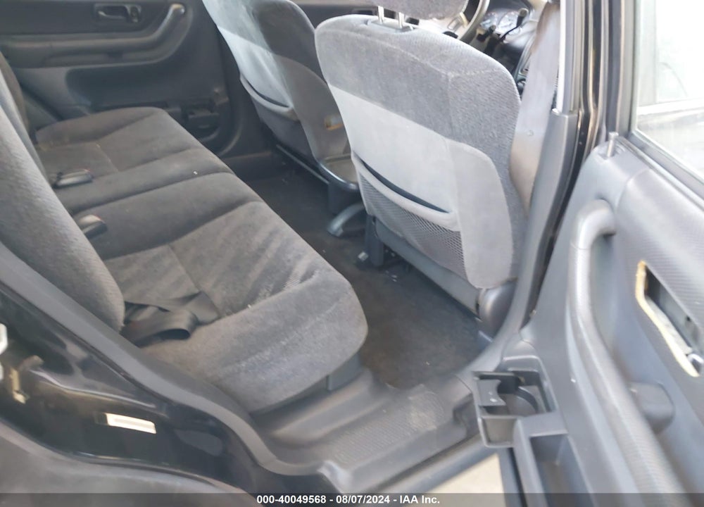 1999 HONDA CR-V LX VIN: JHLRD1848XC074917