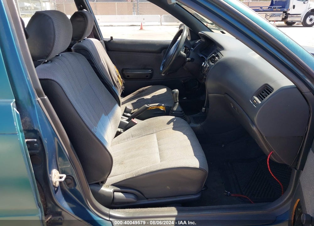 1993 TOYOTA COROLLA VIN: JT2AE04E2P0049196