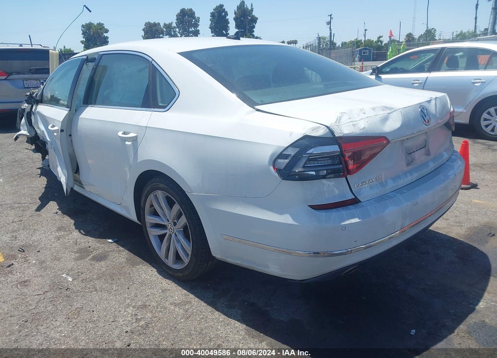 2018 VOLKSWAGEN PASSAT 2.0T SE VIN: 1VWBA7A32JC005513