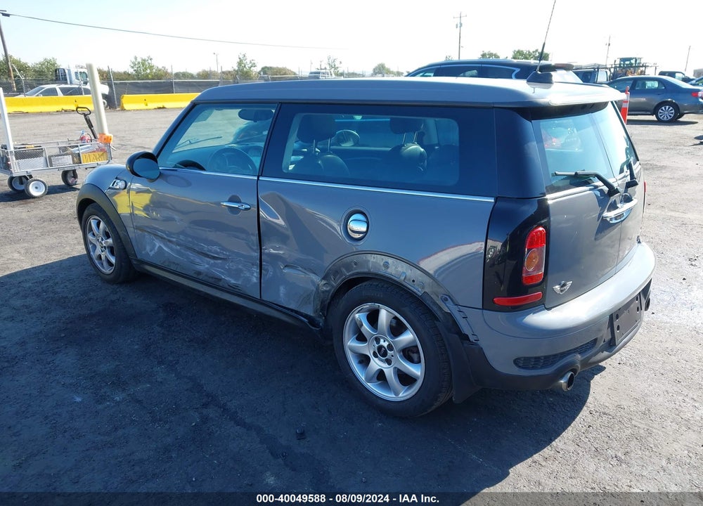 2009 MINI COOPER S CLUBMAN VIN: WMWMM33569TP73496