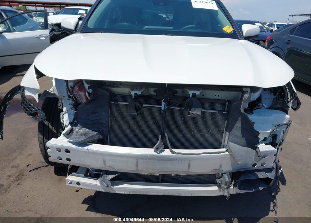 2021 TOYOTA HIGHLANDER LE VIN: 5TDBZRBH2MS538823