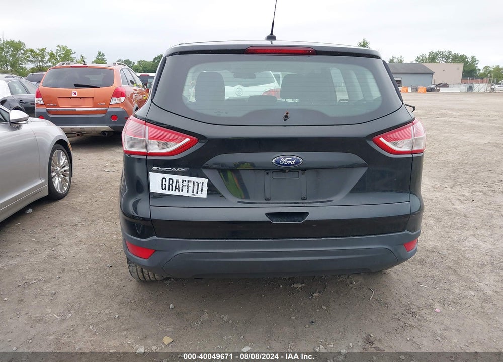 2015 FORD ESCAPE S VIN: 1FMCU0F77FUA15954
