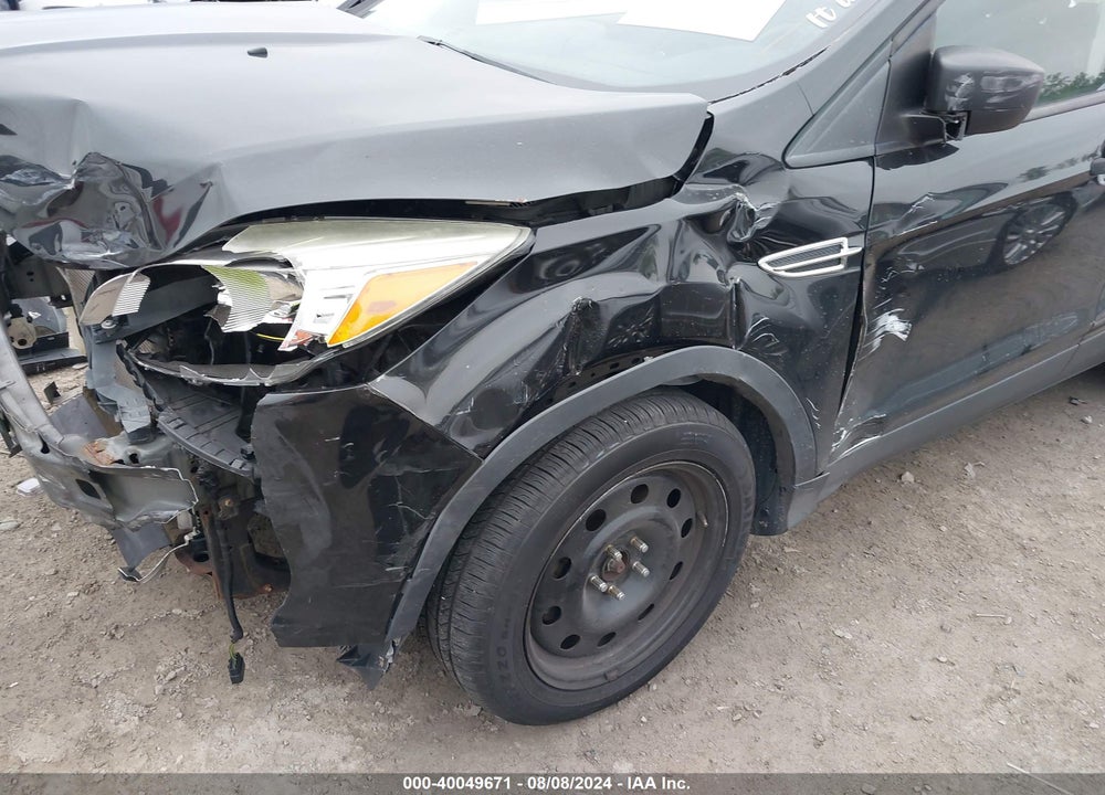 2015 FORD ESCAPE S VIN: 1FMCU0F77FUA15954