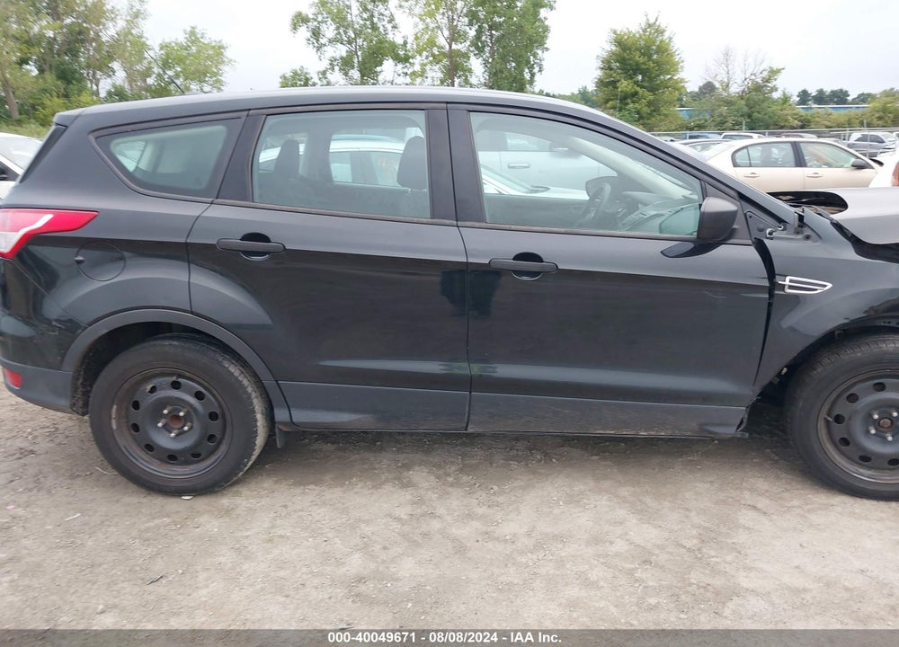 2015 FORD ESCAPE S VIN: 1FMCU0F77FUA15954