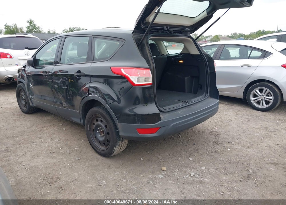 2015 FORD ESCAPE S VIN: 1FMCU0F77FUA15954