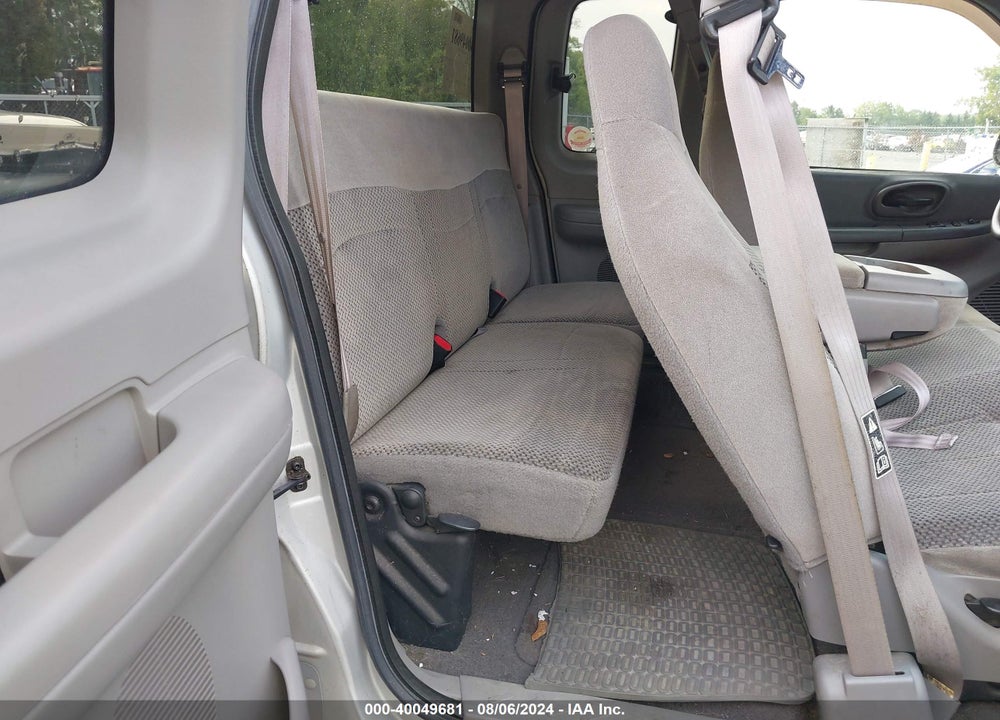 2000 FORD F-150 LARIAT/WORK SERIES/XL/XLT VIN: 1FTRX18L5YNB10810