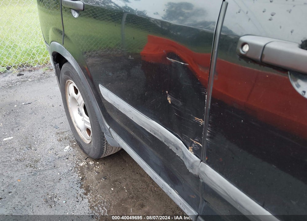 2006 HONDA CR-V LX VIN: SHSRD68576U400526