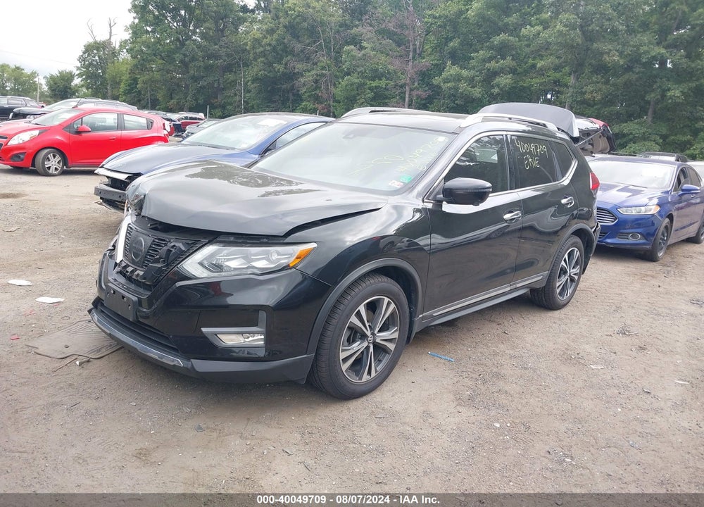 2017 NISSAN ROGUE SL VIN: 5N1AT2MT2HC856269
