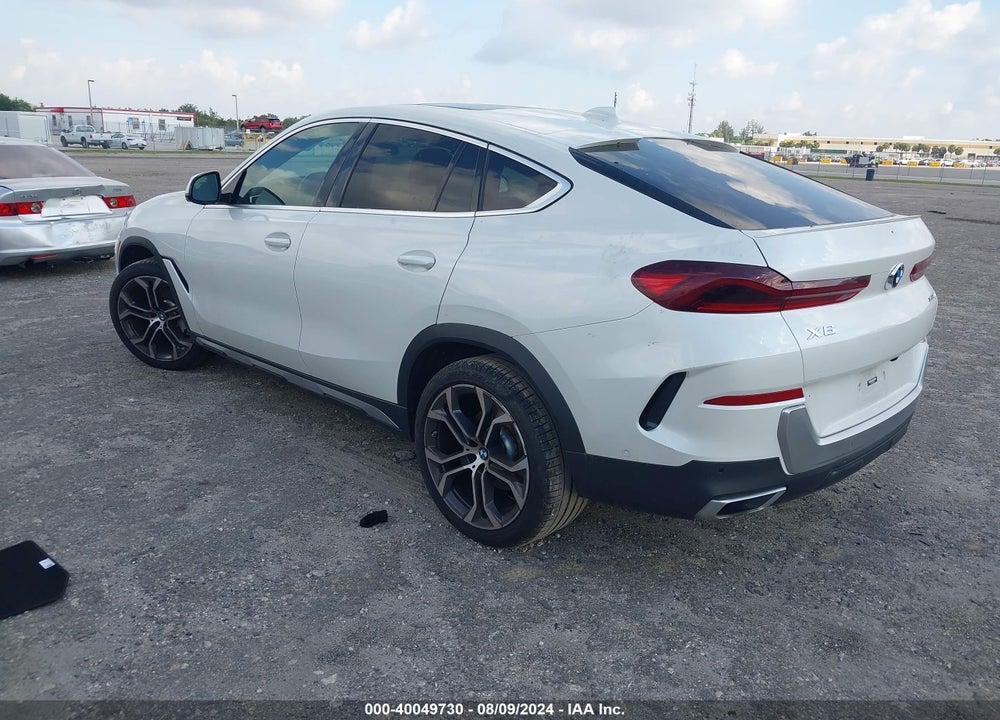 2022 BMW X6 XDRIVE40I VIN: 5UXCY6C09N9K88963