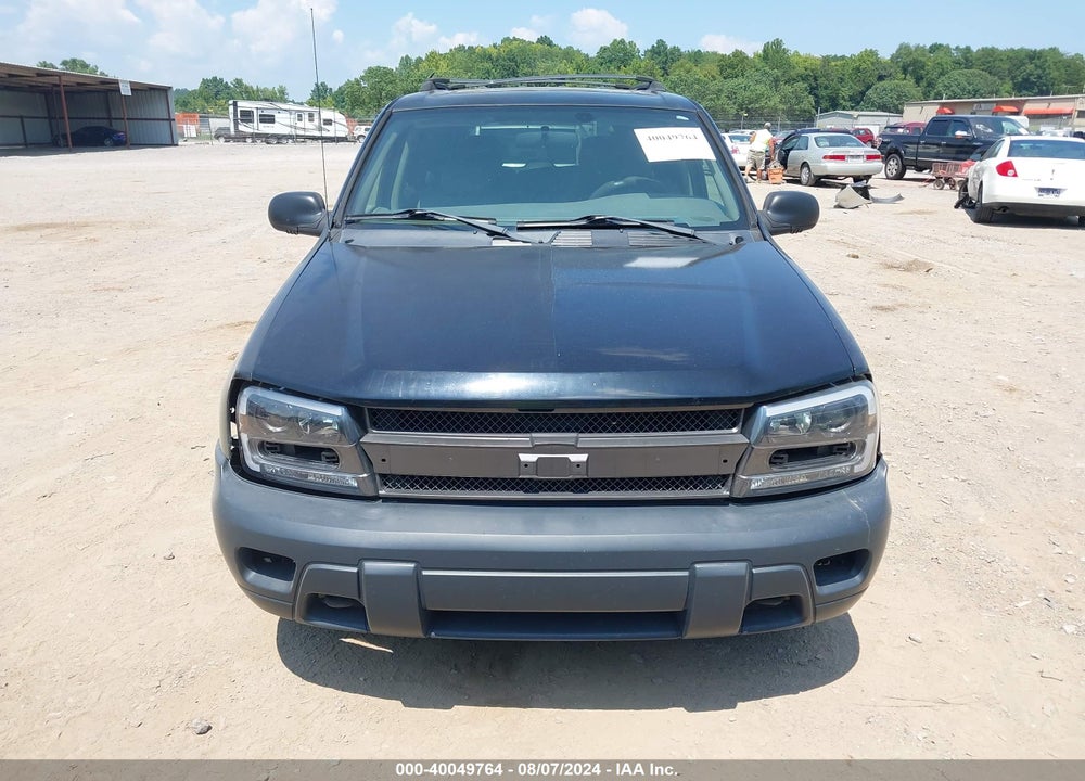 2004 CHEVROLET TRAILBLAZER LS VIN: 1GNDS13S242439653