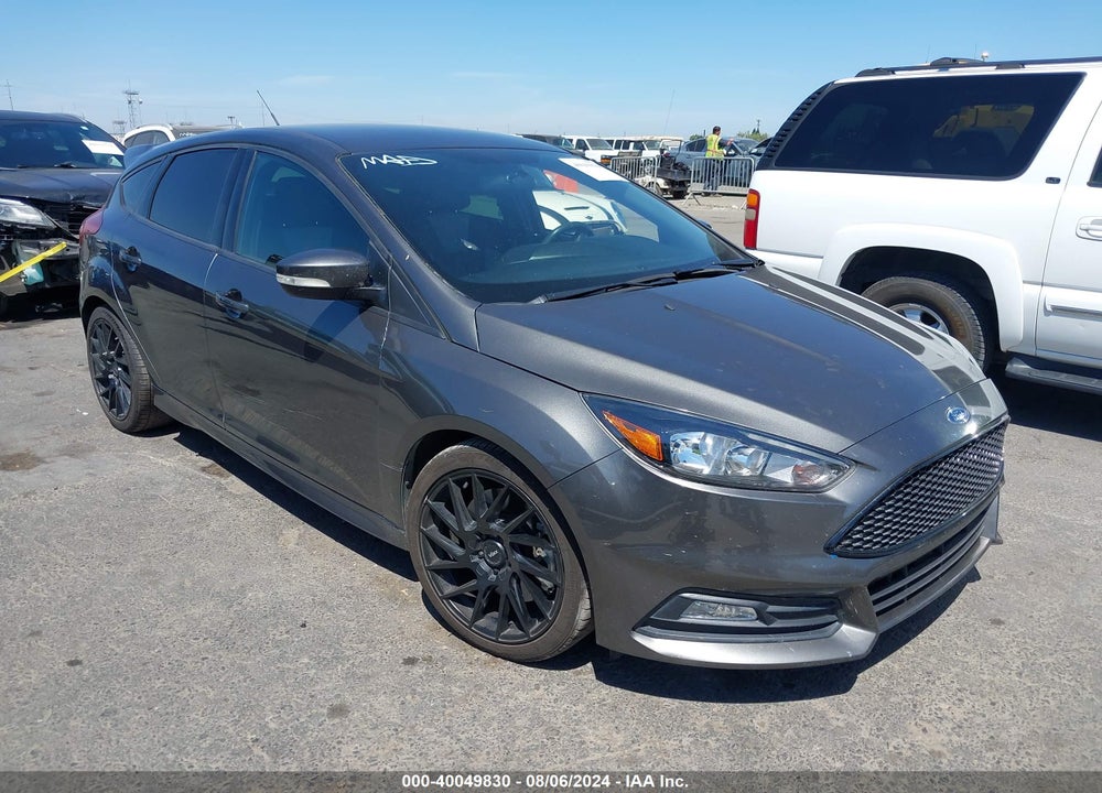 2017 FORD FOCUS ST VIN: 1FADP3L9XHL284794