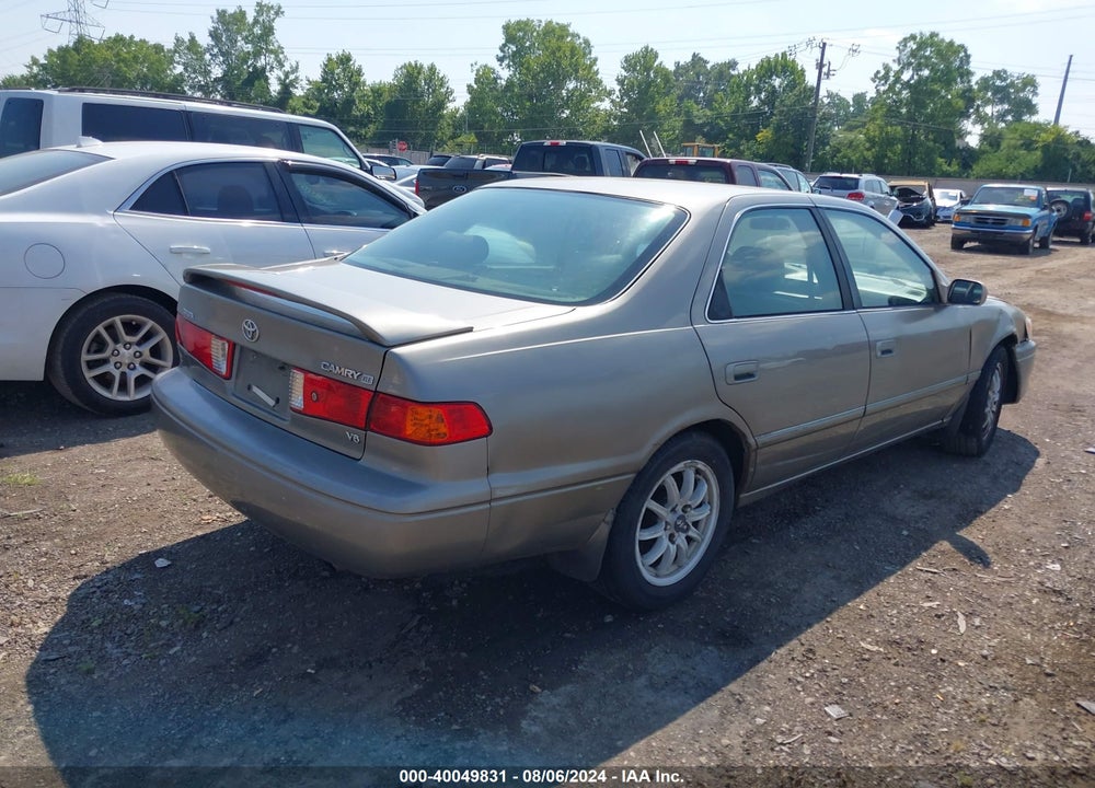 2001 TOYOTA CAMRY XLE V6 VIN: 4T1BF28K51U126174