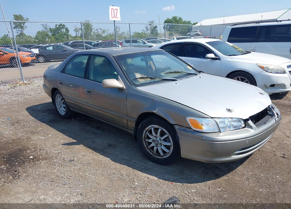 2001 TOYOTA CAMRY XLE V6 VIN: 4T1BF28K51U126174