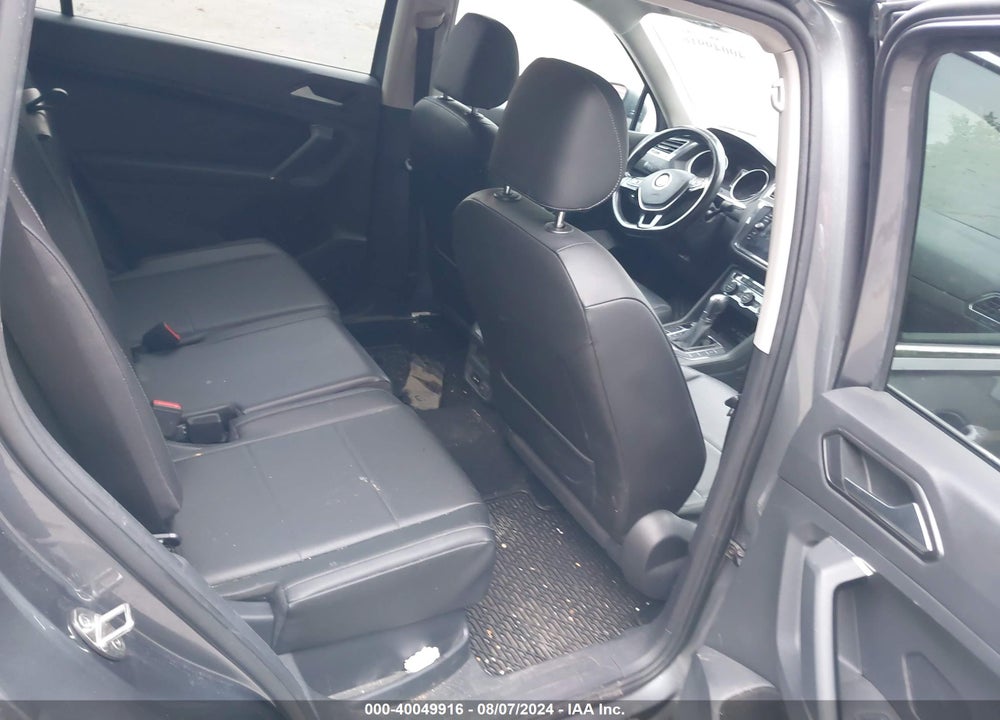 2018 VOLKSWAGEN TIGUAN 2.0T SE/2.0T SEL VIN: 3VV2B7AX2JM024968