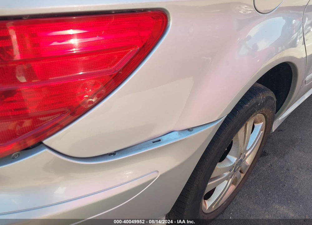 2008 MERCEDES-BENZ R 350 4MATIC VIN: 4JGCB65E48A067118