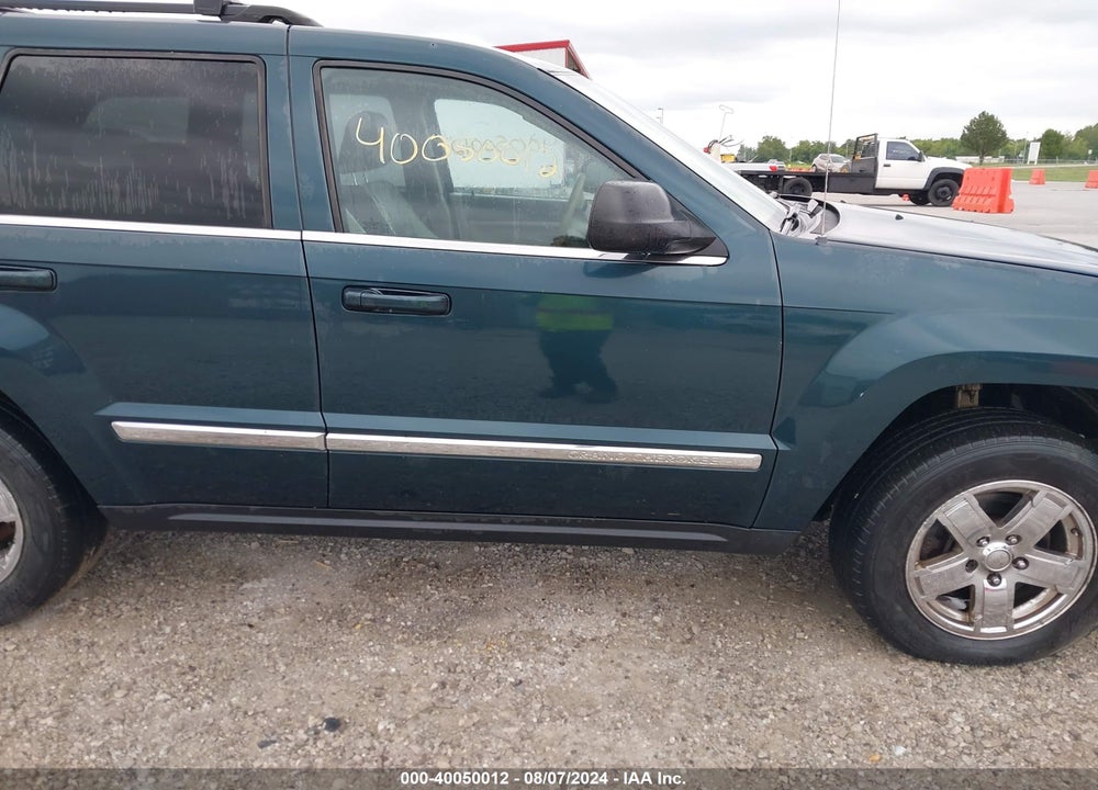 2005 JEEP GRAND CHEROKEE LIMITED VIN: 1J8HR58235C500423