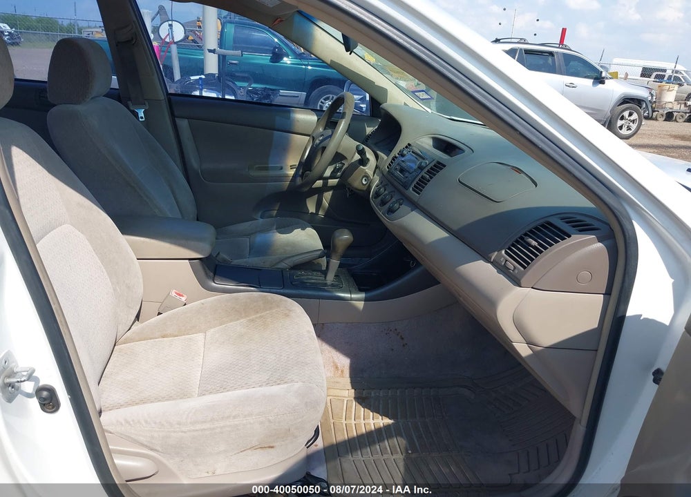 2003 TOYOTA CAMRY LE VIN: 4T1BE32K33U149599