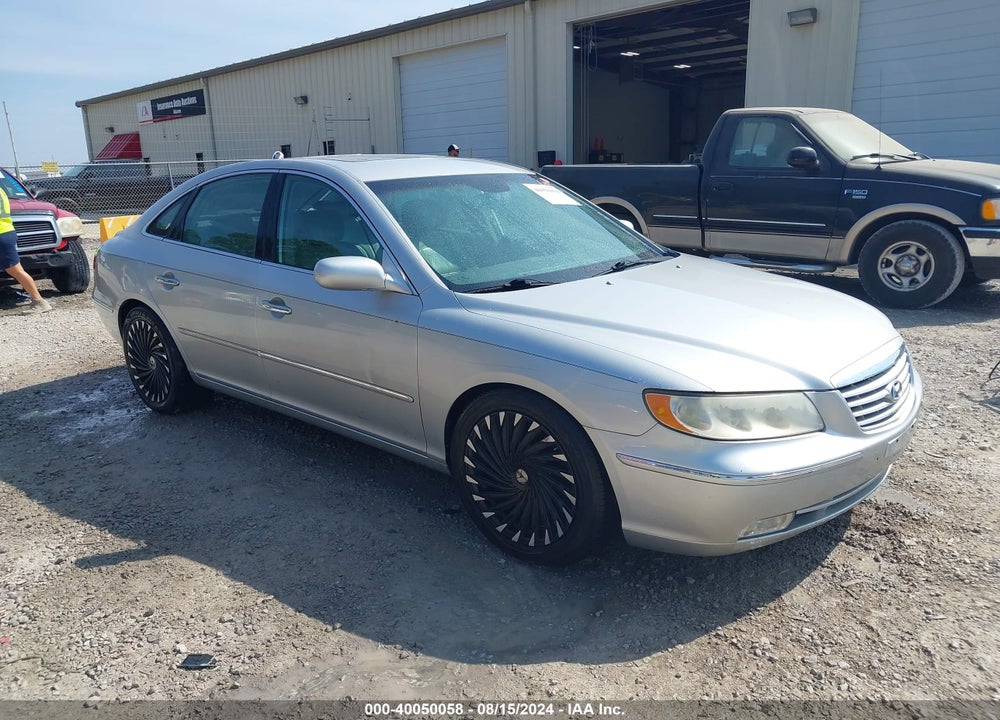 2006 HYUNDAI AZERA LIMITED/SE VIN: KMHFC46F66A107783