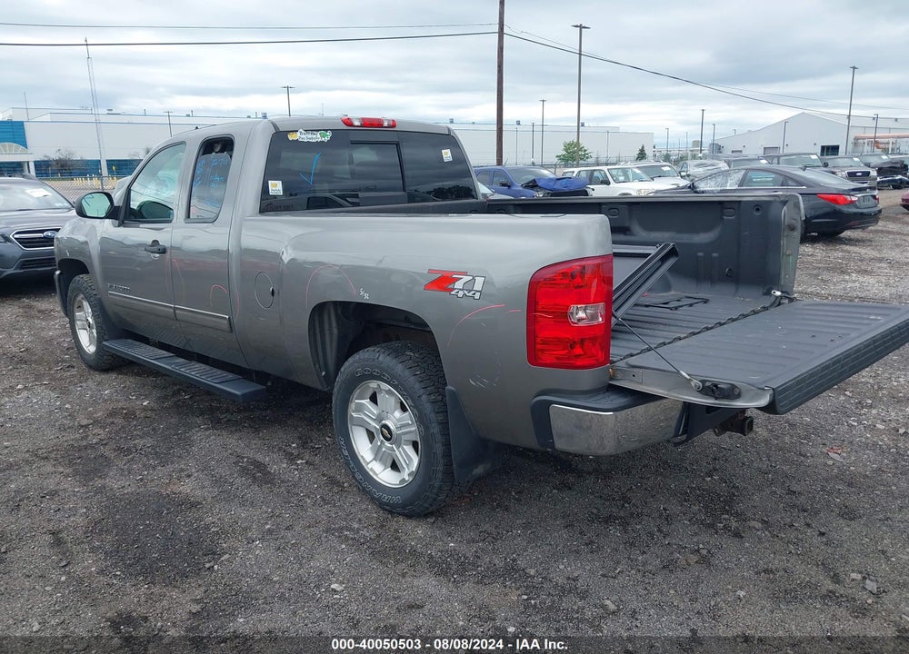 2013 CHEVROLET SILVERADO 1500 VIN: 1GCRKSE71DZ319105