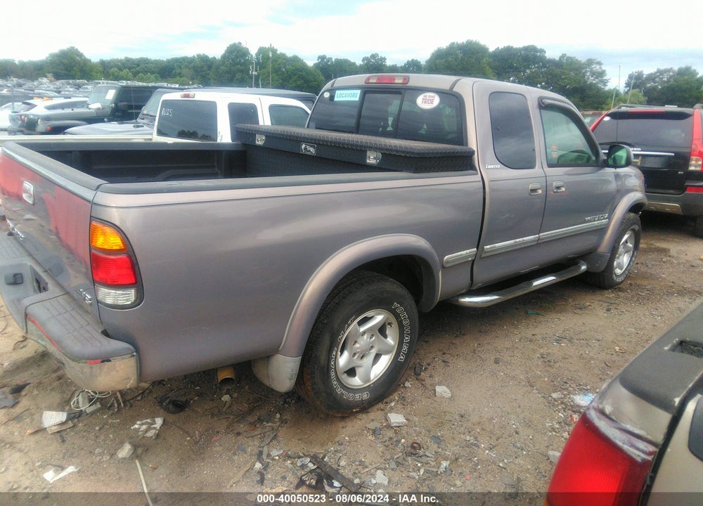 2002 TOYOTA TUNDRA LTD V8 VIN: 5TBRT38182S224915