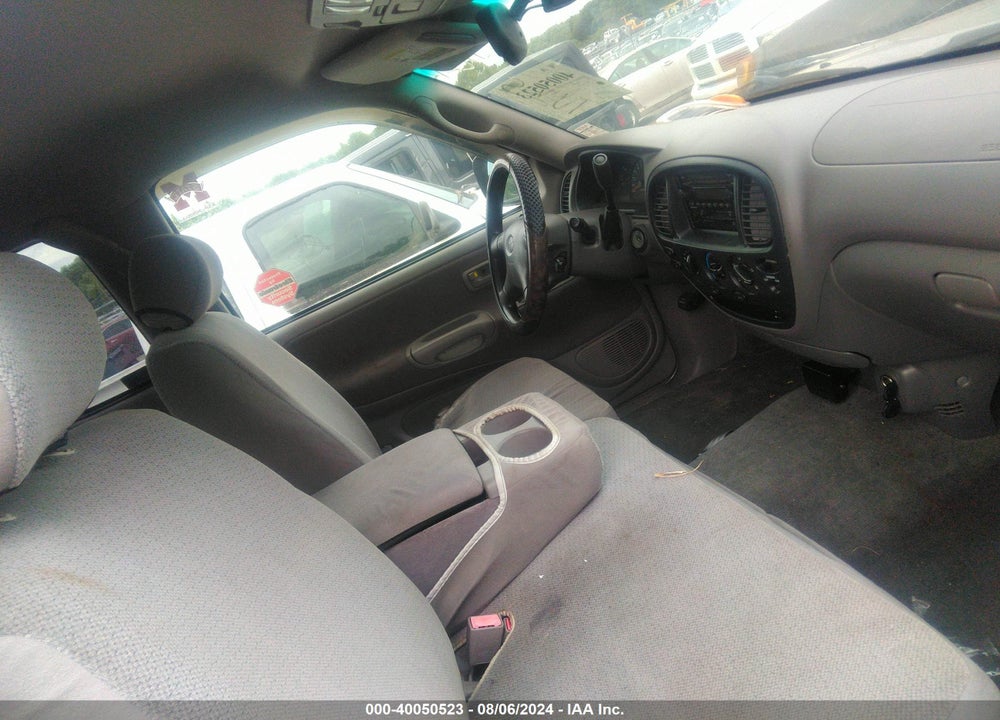 2002 TOYOTA TUNDRA LTD V8 VIN: 5TBRT38182S224915