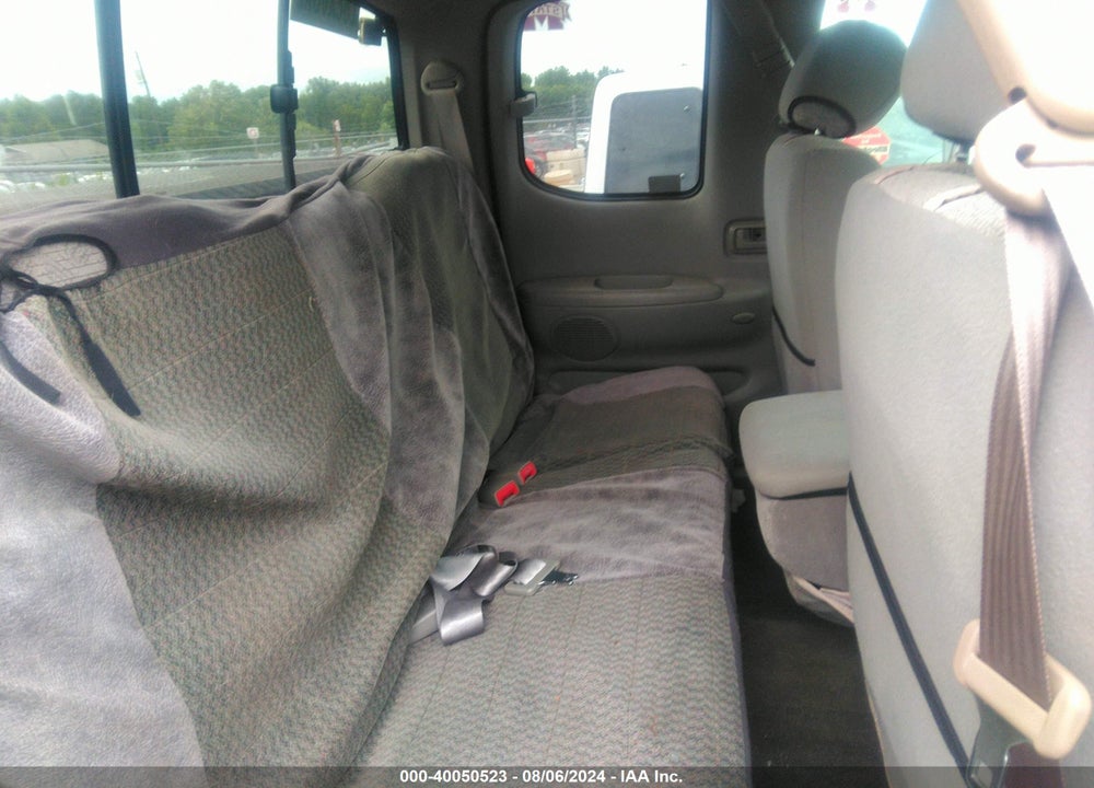 2002 TOYOTA TUNDRA LTD V8 VIN: 5TBRT38182S224915