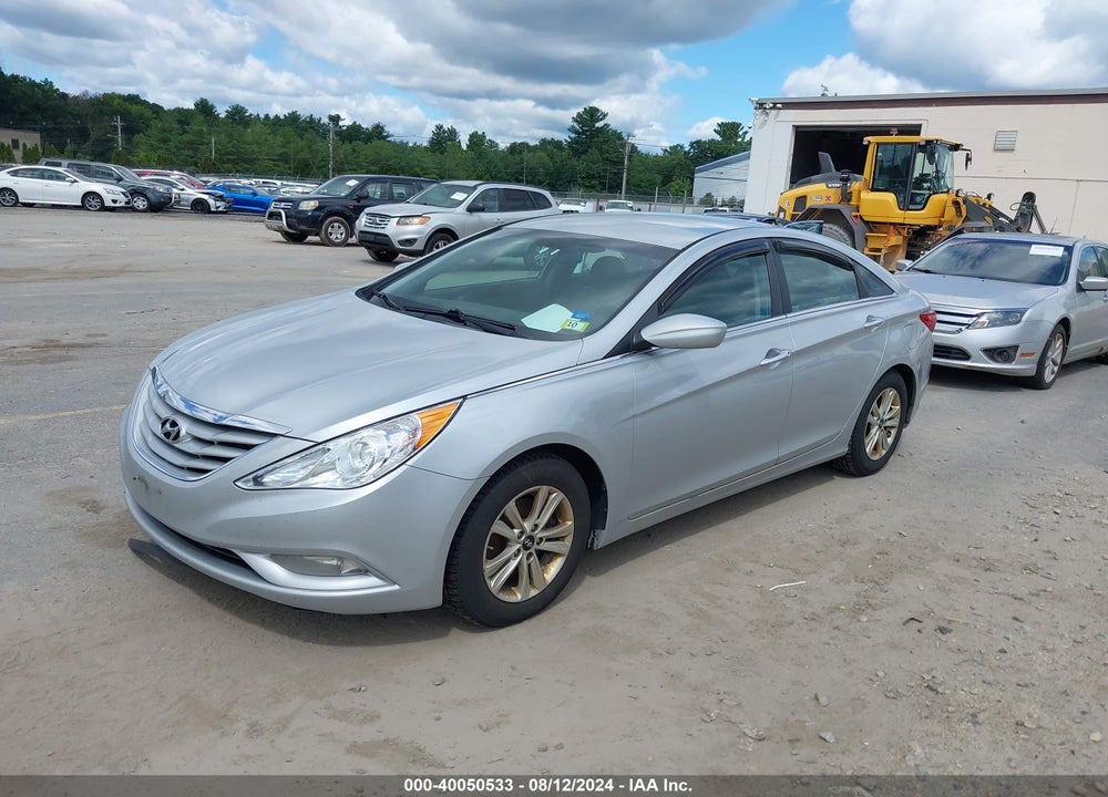 2013 HYUNDAI SONATA GLS VIN: 5NPEB4AC9DH728098