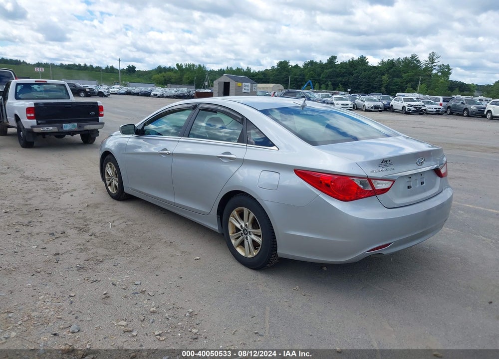 2013 HYUNDAI SONATA GLS VIN: 5NPEB4AC9DH728098