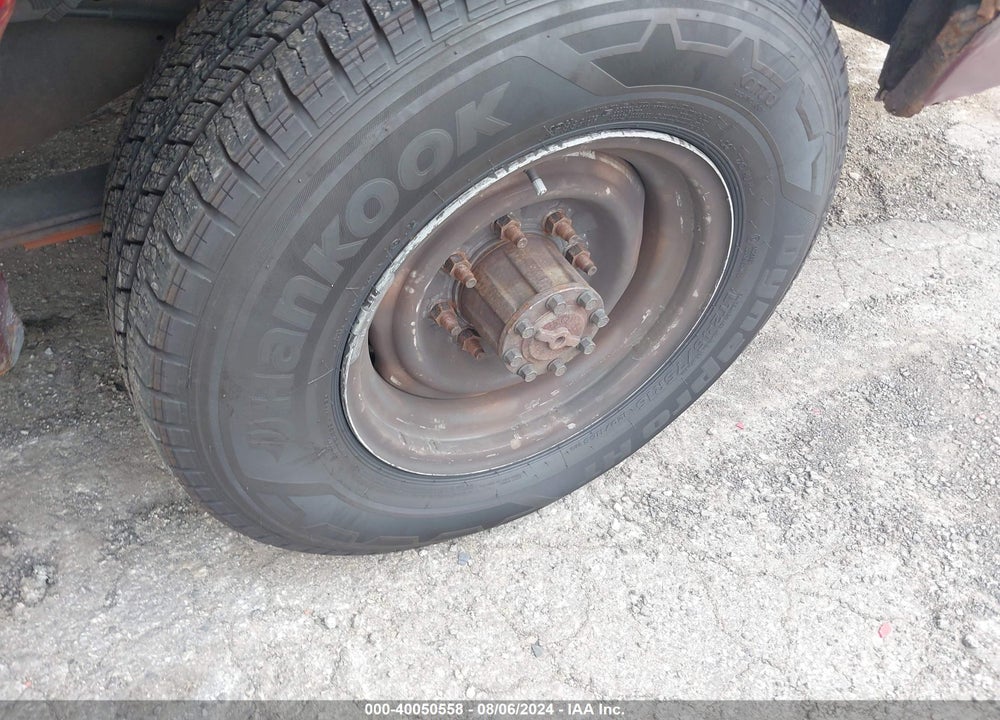 2008 FORD E-350 SUPER DUTY XL/XLT VIN: 1FBSS31LX8DB34567
