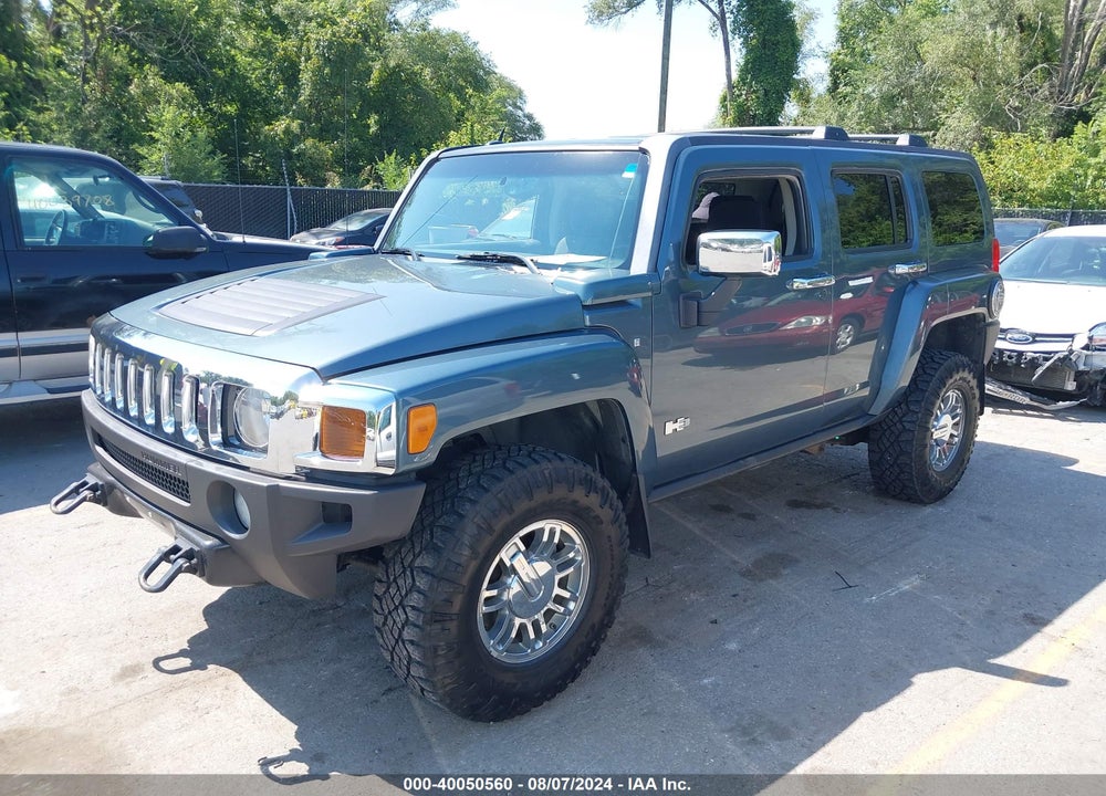 2007 HUMMER H3 SUV VIN: 5GTDN13E578210128