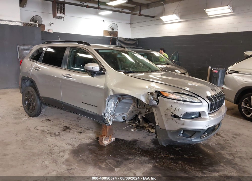 2015 JEEP CHEROKEE LATITUDE ALTITUDE VIN: 1C4PJMCB5FW764464