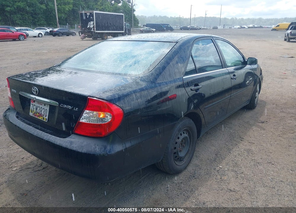 2002 TOYOTA CAMRY LE VIN: 4T1BE32K22U573418