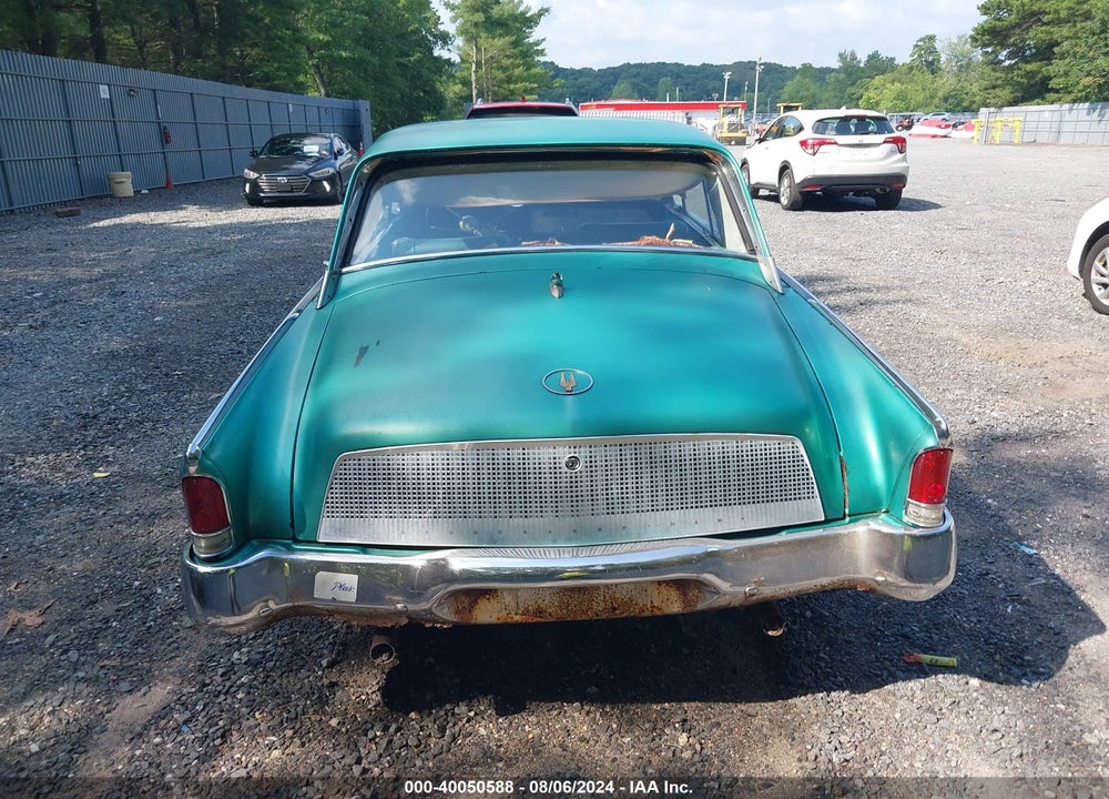 1962 STUDEBAKER HAWK VIN: 162V37686