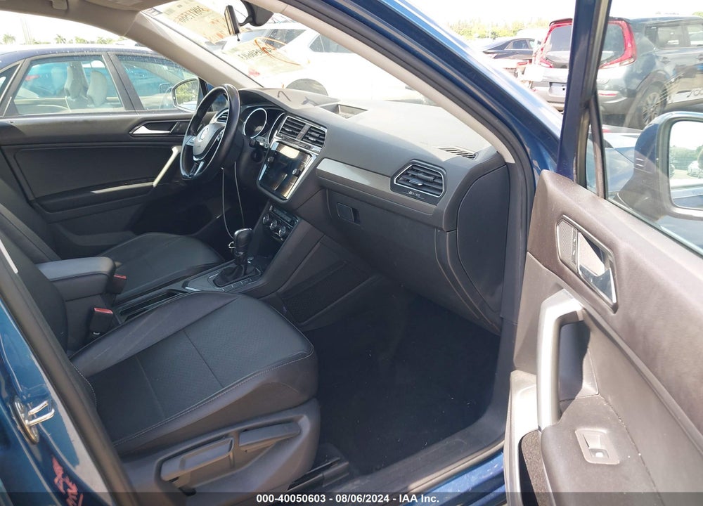 2018 VOLKSWAGEN TIGUAN 2.0T SE/2.0T SEL VIN: 3VV3B7AX1JM054662