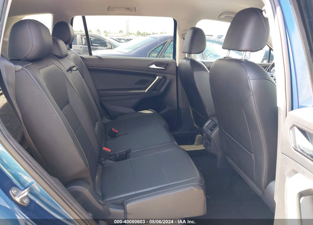 2018 VOLKSWAGEN TIGUAN 2.0T SE/2.0T SEL VIN: 3VV3B7AX1JM054662