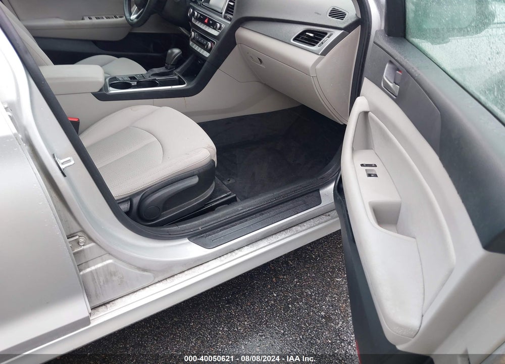 2018 HYUNDAI SONATA SEL VIN: 5NPE34AF8JH648634
