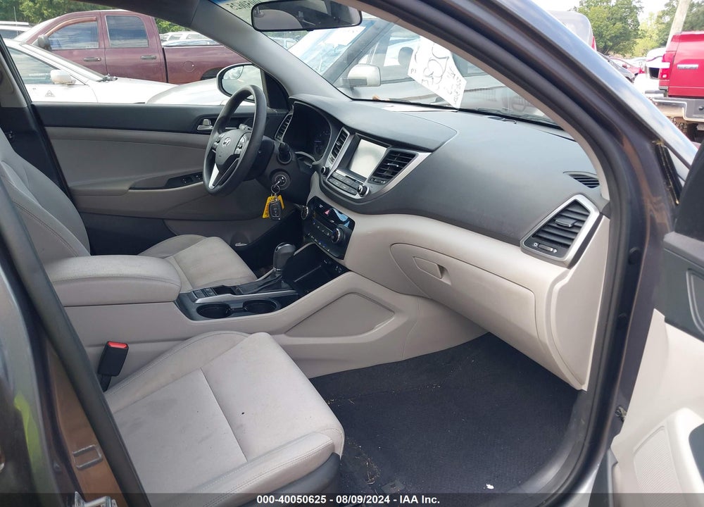 2018 HYUNDAI TUCSON SEL VIN: KM8J3CA4XJU766077